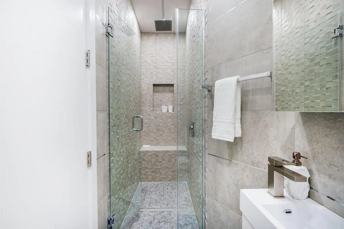 48-1Fw Newly Renovated 2Br In Midtown West Lejlighed New York
