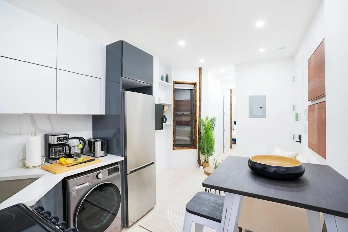 48-1Fw Newly Renovated 2Br In Midtown West Apartment New York United States